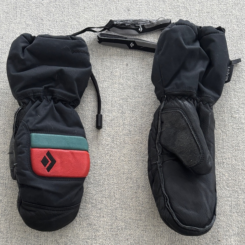 Boys Size S Black Diamond Mittens with Red and Teal Panels